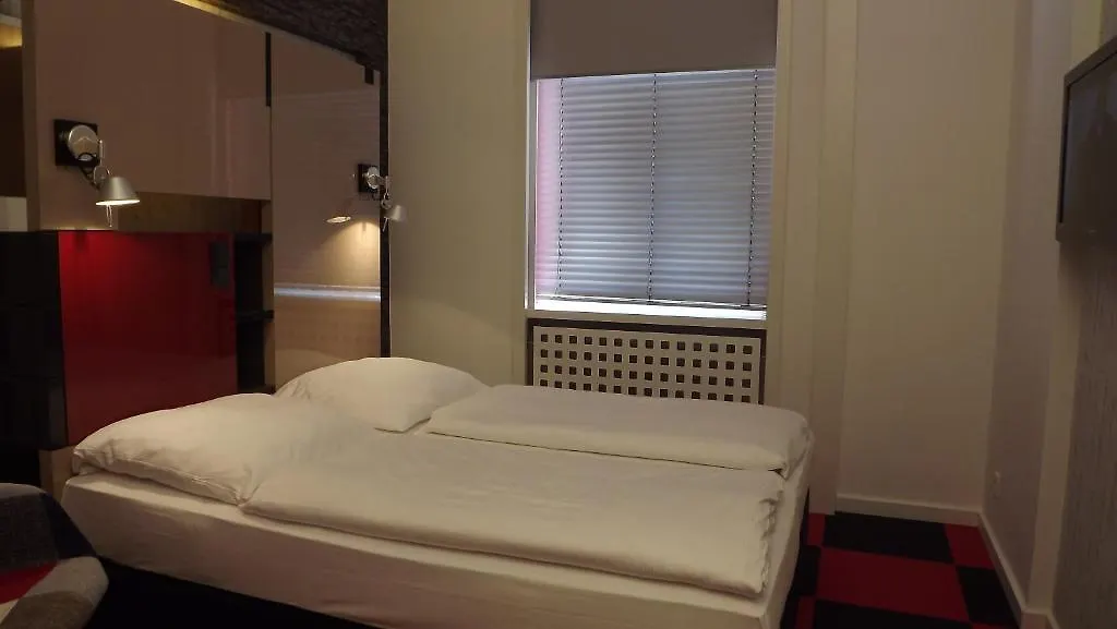 Hotel Cristall - Frankfurt City Frankfurt am Main