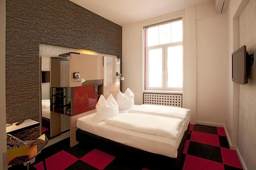 Hotel Cristall - Frankfurt City Frankfurt am Main